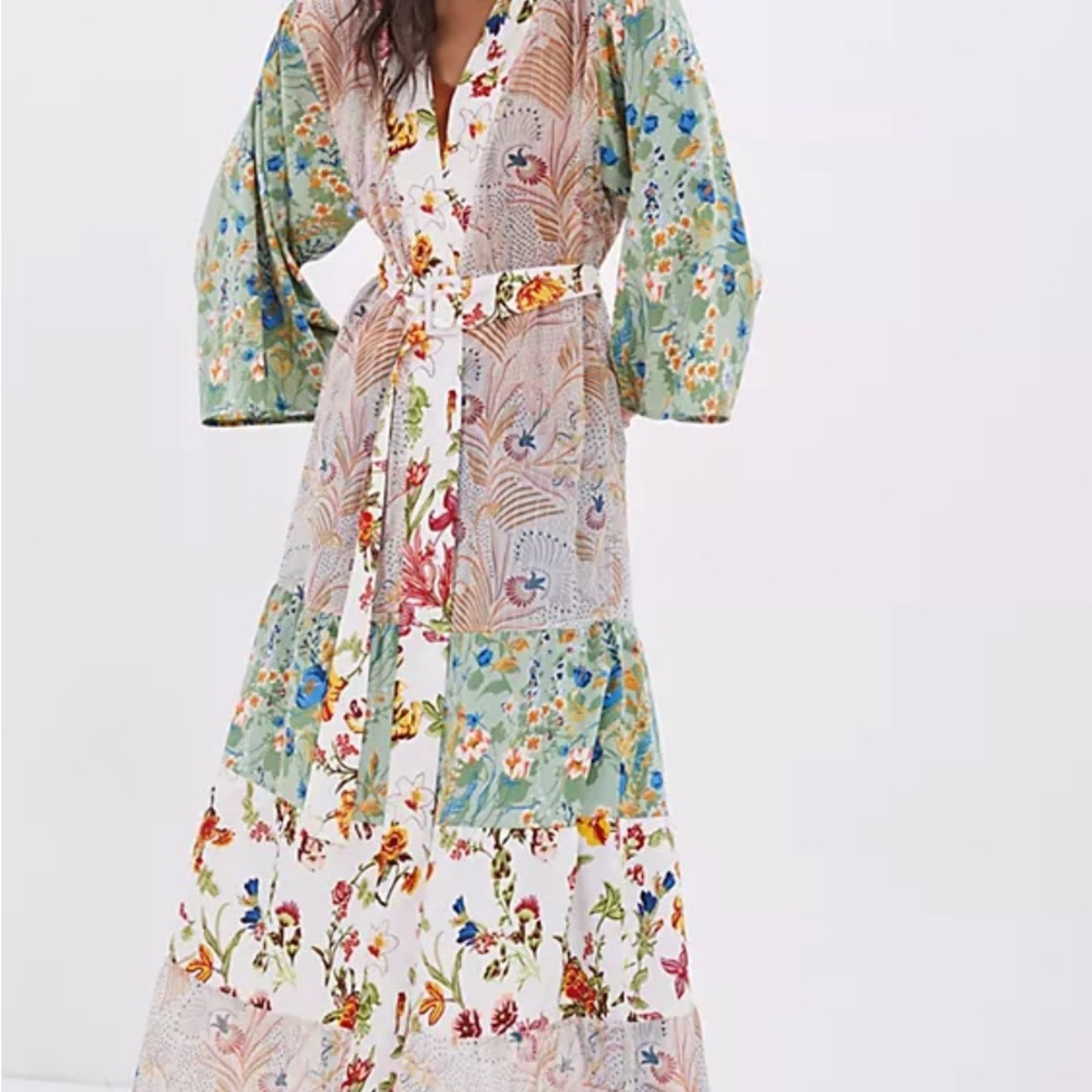 Anthropologie “Dani” Kimono Multicolor Floral Robe